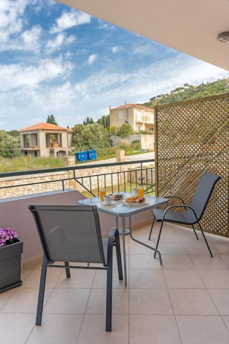 Spiros House Apartment Svoronata Exterior photo