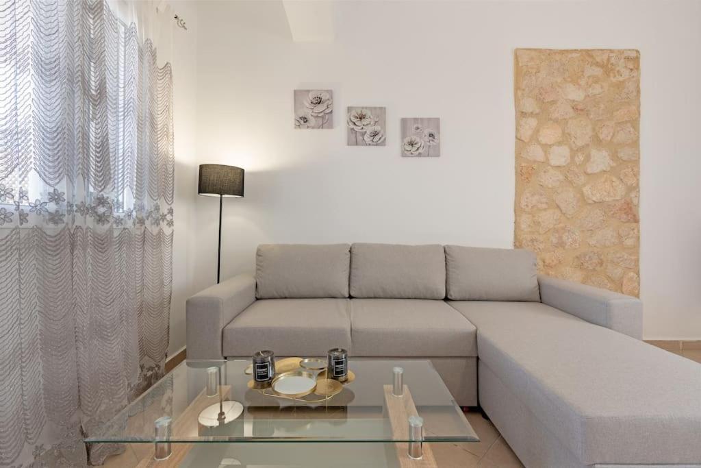 Spiros House Apartment Svoronata Exterior photo